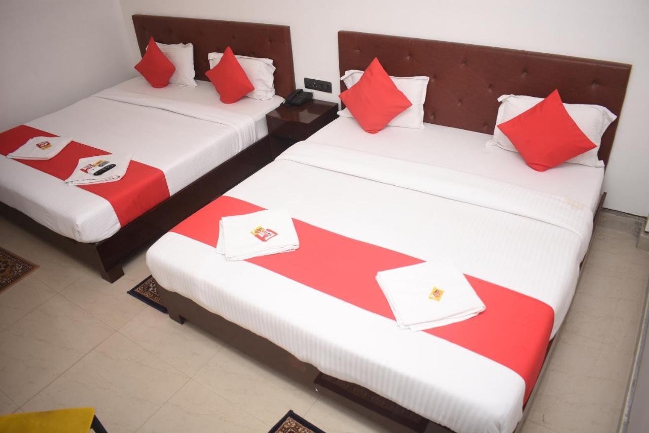 Hotel Jaypee Inn Hāora エクステリア 写真