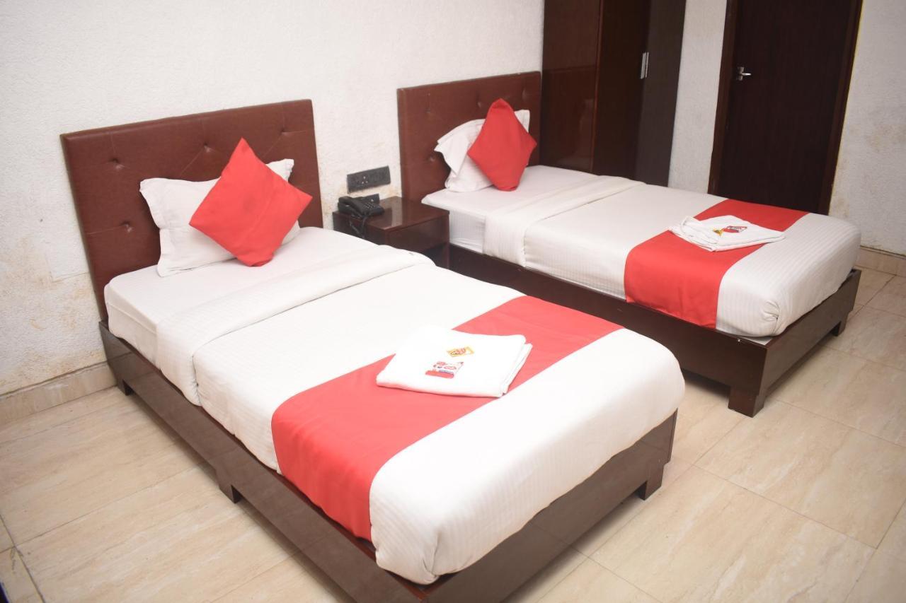 Hotel Jaypee Inn Hāora エクステリア 写真