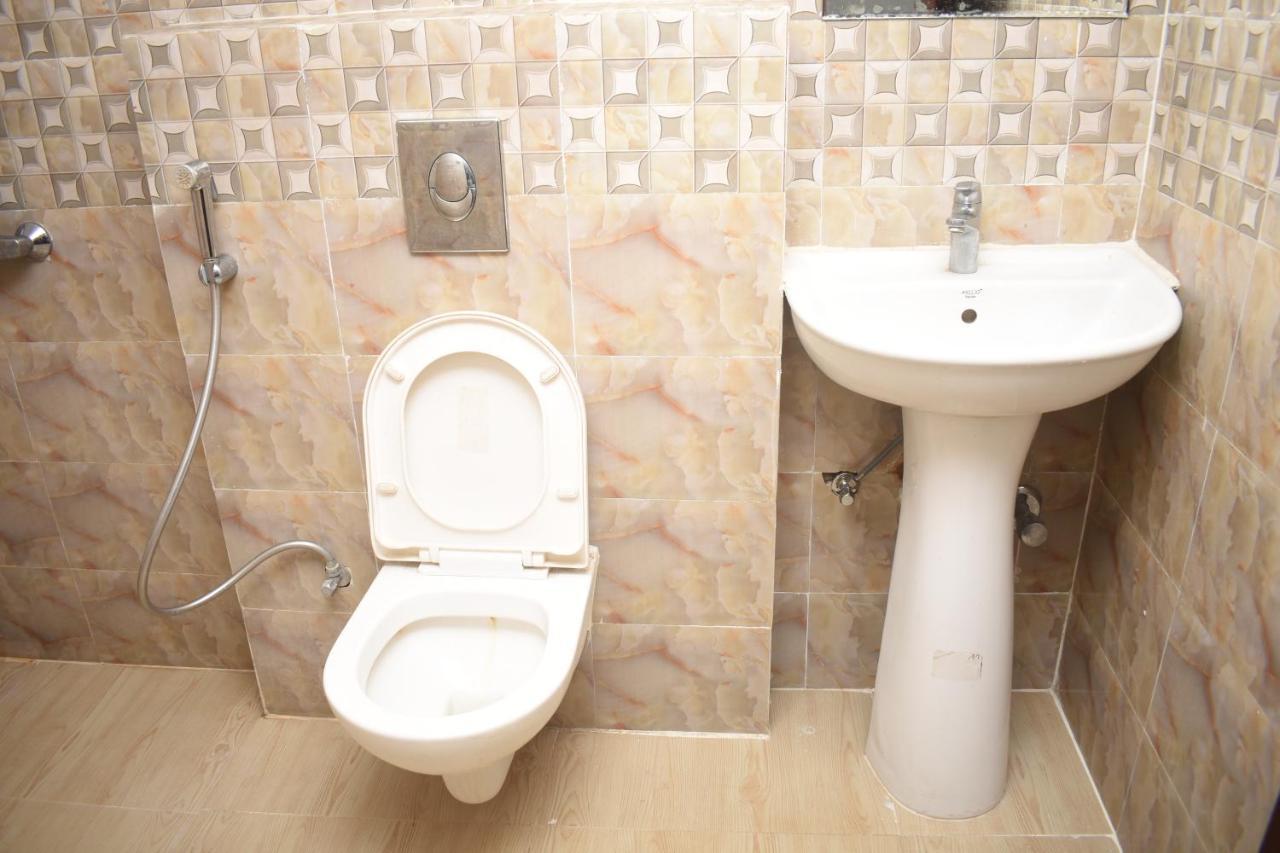 Hotel Jaypee Inn Hāora エクステリア 写真