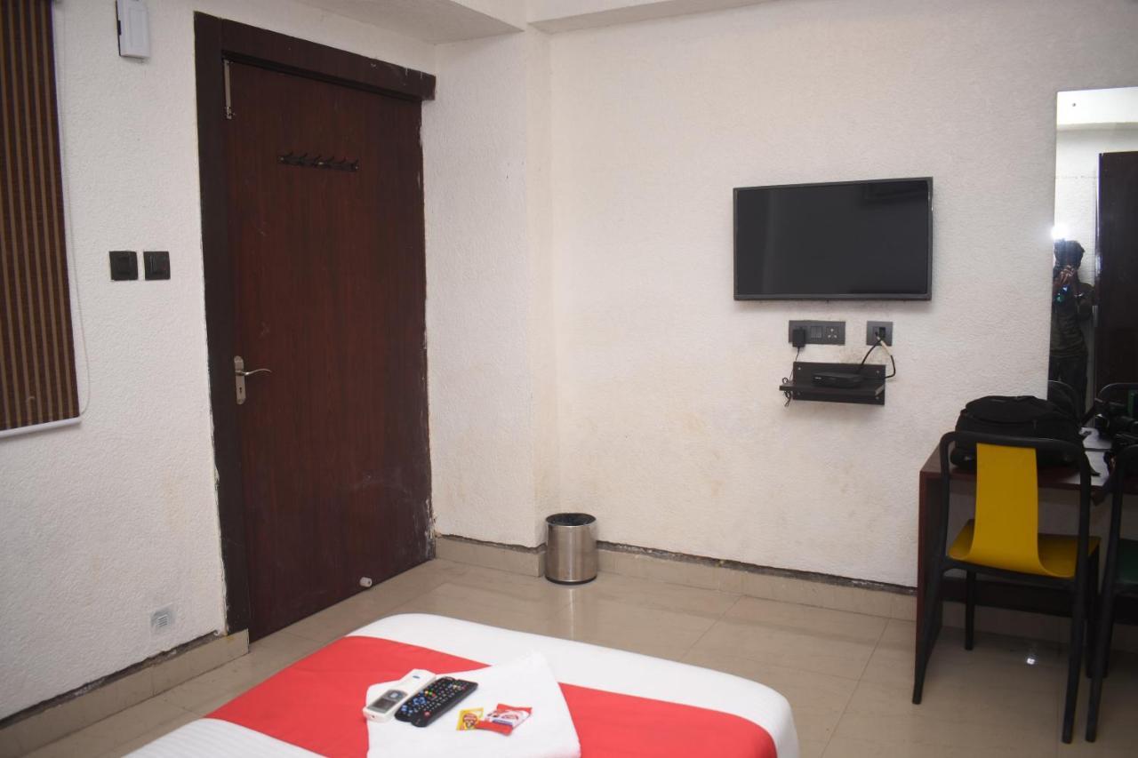 Hotel Jaypee Inn Hāora エクステリア 写真